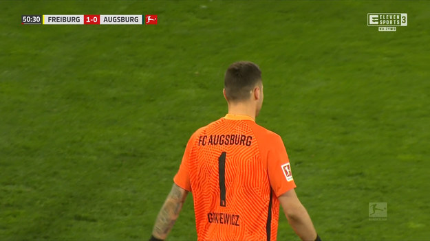 Skrót meczu z 26 kolejki Bundesligi.
SC Freiburg pokonało FC Augsburg 2-0.

