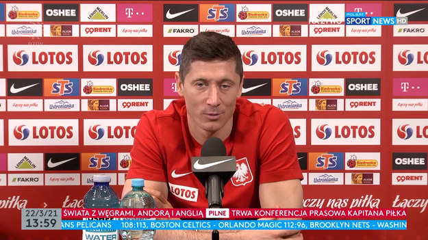 Pierwszym akordem rozpoczynającego się w poniedziałek 22 marca zgrupowania reprezentacji Polski była konferencja prasowa z udziałem Roberta Lewandowskiego. Polski napastnik odpowiadał na pytania dziennikarzy, w tym Michała Białońskiego, szefa sportu w Interii.

- Nie angażowałem się w to zamieszanie. Pierwsze dwa mecze są ważniejsze. Byłem spokojny, o swój występ. Nie zaprzątałem sobie głowy tym spotkaniem, wiedziałem że zagram - zdradził 32-letni piłkarz.
