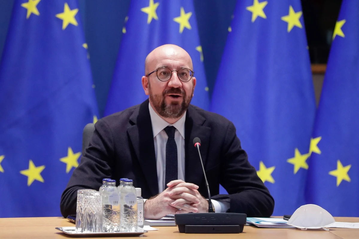​Szef Rady Europejskiej Charles Michel rozmawiał telefonicznie z prezydentem Rosji Władimirem Putinem. Michel powtórzył apel UE do władz Rosji o uwolnienie opozycjonisty Aleksieja Nawalnego i przeprowadzenie przejrzystego śledztwa w sprawie zamachu na niego.