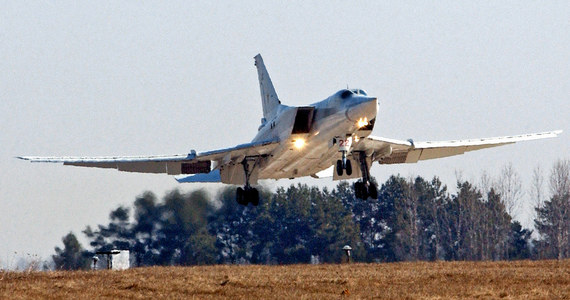 Tragiczny wypadek z udziałem strategicznego rosyjskiego bombowca Tu-22. Na poligonie koło Kaługi w centralnej Rosji zginęło trzech członków załogi tej maszyny przeznaczonej do przenoszenia ładunków nuklearnych. 