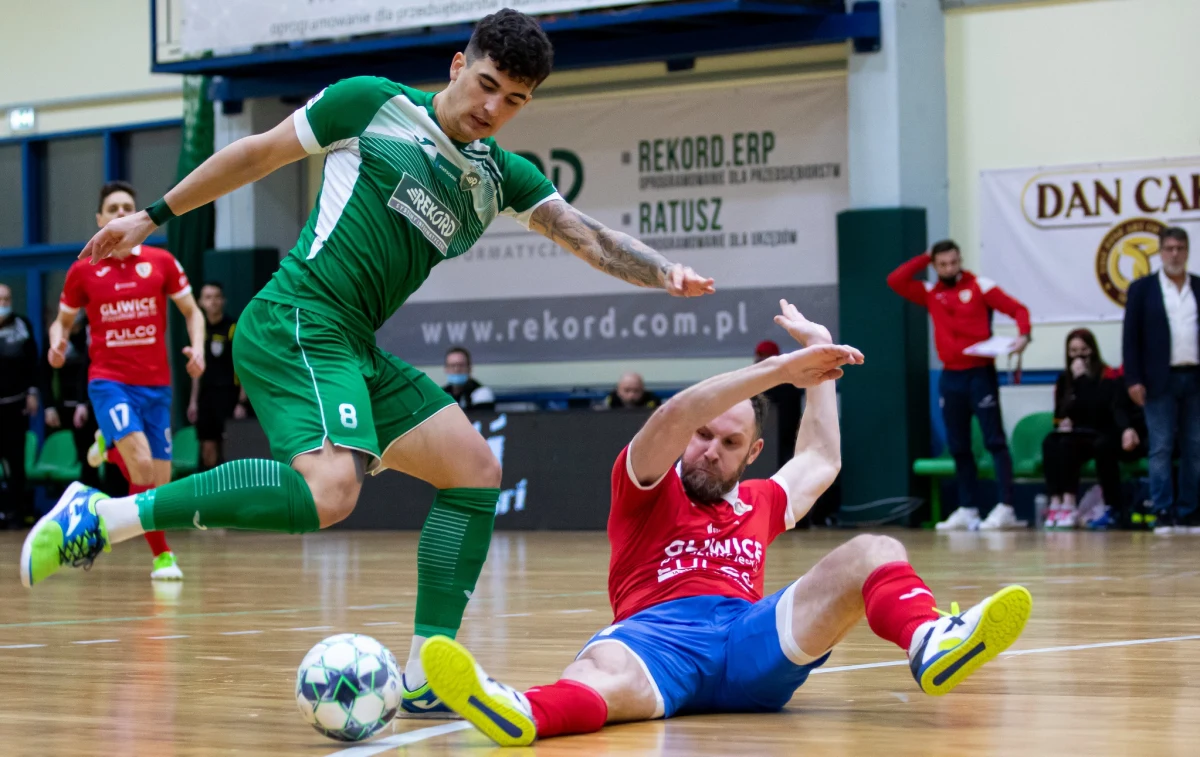 Rozgrywki STATSCORE Futsal Ekstraklasy się nie zatrzymują. Po zaledwie dwóch dniach przerwy nasi ligowcy wracają do gry. Które mecze zapowiadają się najciekawiej?
