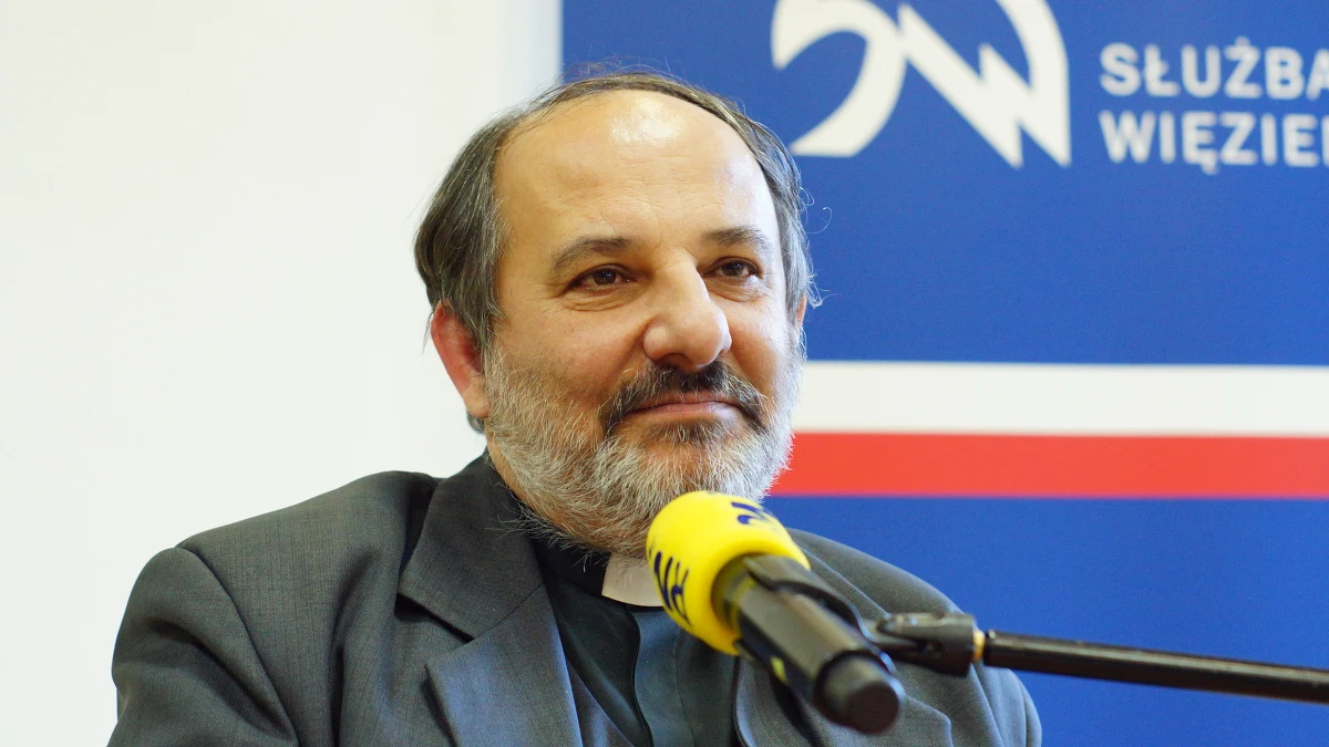 Kara wobec abpa Sławoja Głódzia jest bardzo łagodna – komentuje w rozmowie z Onetem ksiądz Tadeusz Isakowicz-Zaleski. Nakaz zamieszkania poza archidiecezją gdańską, a także zakaz uczestniczenia w jakichkolwiek publicznych celebracjach religijnych lub spotkaniach świeckich na terenie archidiecezji gdańskiej to kara jaką wymierzyła Stolica Apostolska na arcybiskupa Sławoja Leszka Głódzia w związku ze sprawą tuszowania nadużyć seksualnych popełnionych przez duchownych, do których dochodziło w jego diecezji. 