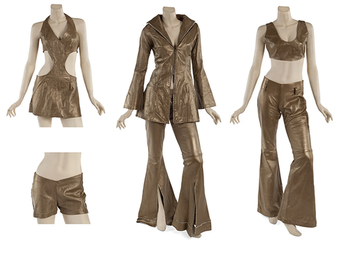 Kostiumy sceniczne Destiny's Child, suknie Lady Gagi, Madonny, Whitney Houston czy kurtka motocyklowa Cher trafią na aukcję. Licytacja odbędzie się w czerwcu w Beverly Hills. Część dochodu trafi do organizacji charytatywnych, które pomagają w walce z Covid-19.