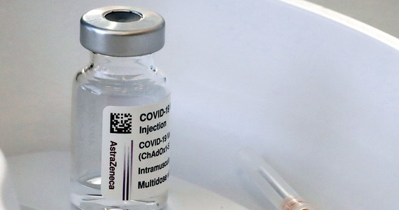Niemiecka stała komisja ds. szczepień (STIKO) zaleciła, by szczepionkę przeciwko Covid-19 firmy AstraZeneca podawać wyłącznie osobom powyżej 60. roku życia. Przyczyną decyzji są dane dotyczące rzadkich przypadków zakrzepicy żył.