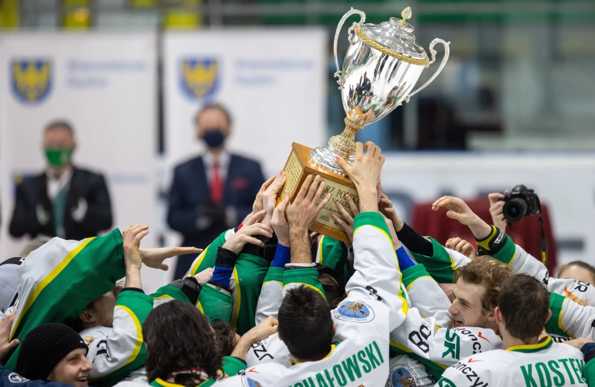 Hokeiści na lodzie JKH GKS Jastrzębie, po zwycięstwie w piątym finałowym meczu nad Comarch Cracovią 3:2, po raz pierwszy w historii zdobyli mistrzostwo Polski. W serii finałowej wygrali 4-1.