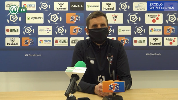 Trwa świetna seria beniaminka z Poznania. Tym razem "Zieloni" okazali się lepsi od Górnika wygrywając 2-1. Bramki dla Warty zdobywali Jan Grzesik i w drugiej połowie Mateusz Kupczak. Dla zabrzan trafił Jesus Jimenez. Dzięki wygranej z Górnikiem drużyna Piotra Tworka ma na koncie 32 punkty, tyle samo co poniedziałkowi rywale.
