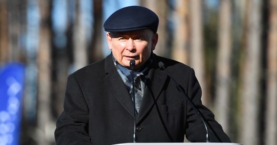 Jeśli mamy jako państwo powiedzieć, jaki był rzeczywisty przebieg katastrofy smoleńskiej, musimy mieć litą pewność, co do każdego elementu przekazu - podkreślił w wywiadzie dla "Gazety Polskiej" prezes PiS Jarosław Kaczyński.