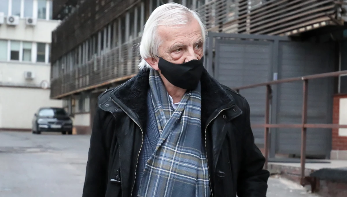 Jestem radykałem i najchętniej bym się pozbył koalicjantów, ale utrzymujemy jedność w Zjednoczonej Prawicy tak długo, jak to możliwe i mam nadzieję, że razem pójdziemy do wyborów - powiedział w środę dziennikarzem wicemarszałek Sejmu i szef klubu PiS Ryszard Terlecki.