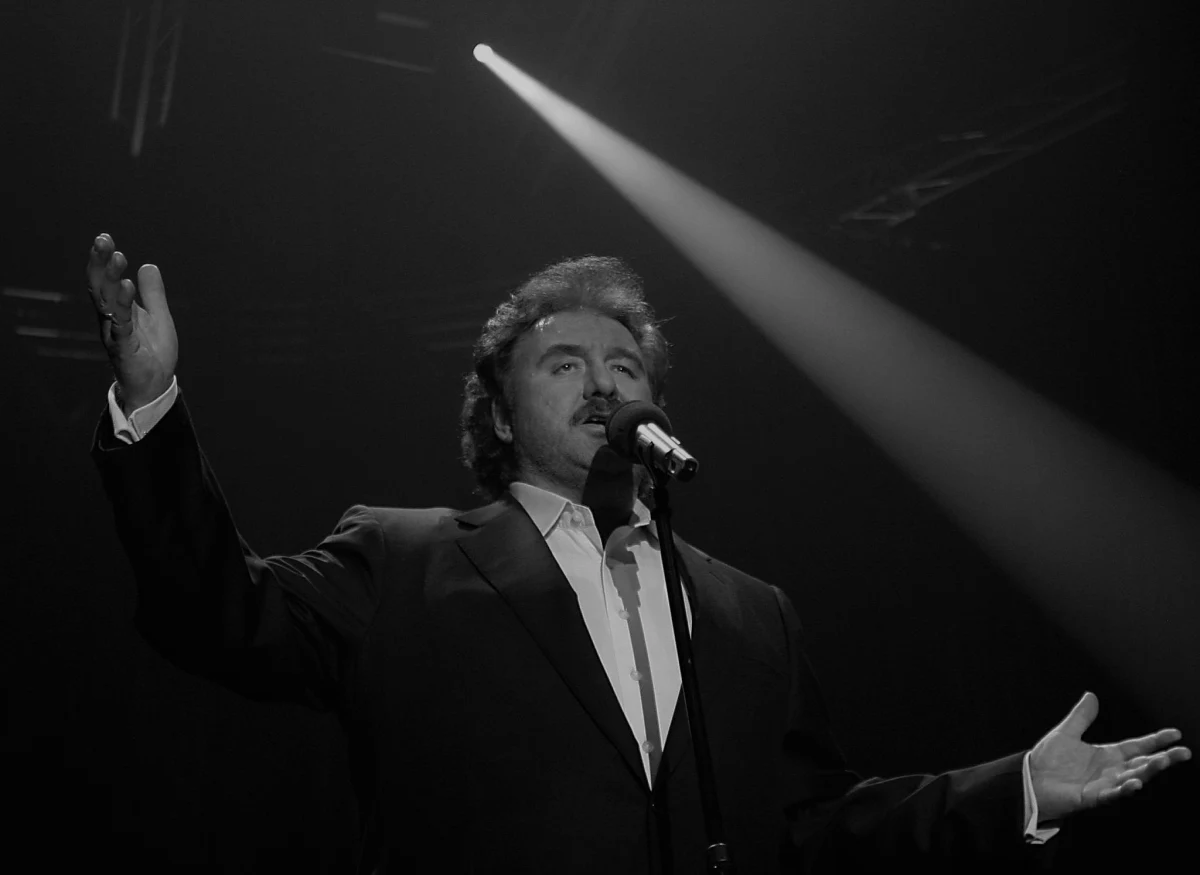 Msza święta pogrzebowa Krzysztofa Krawczyka odbędzie się w sobotę o godz. 12 w archikatedrze w Łodzi. Pogrzeb odbędzie się na cmentarzu w podłódzkich Grotnikach. Uroczystość będzie miała charakter państwowy. 