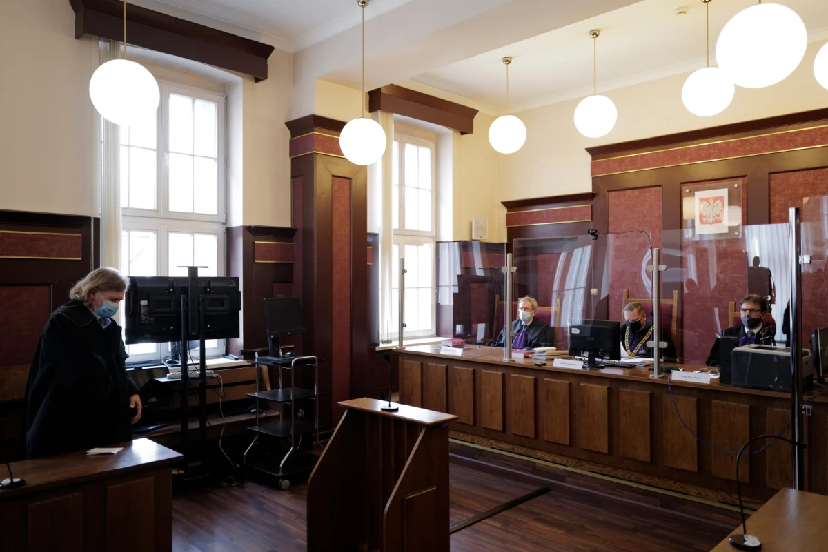 Sąd Apelacyjny w Katowicach zaostrzył kary dwóm oskarżonym w sprawie katastrofy w kopalni Halemba w Rudzie Śląskiej w 2006 roku. W wyniku wybuchu metanu i pyłu węglowego zginęło wówczas 23 górników, którzy likwidowali jedną ze ścian wydobywczych. 