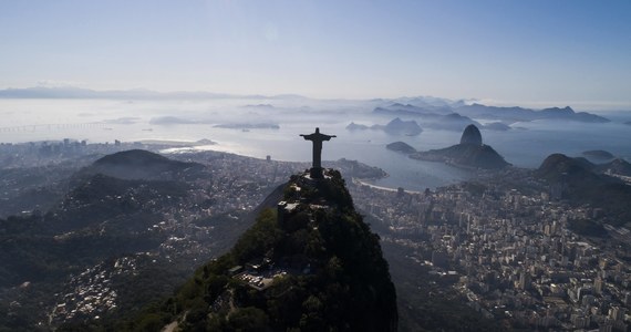 ​W położonym na południu Brazylii mieście Encantado budowana jest gigantyczna figura Chrystusa Protektora, która będzie wyższa od słynnej na całym świecie figury Chrystusa Zbawiciela w Rio de Janeiro. 