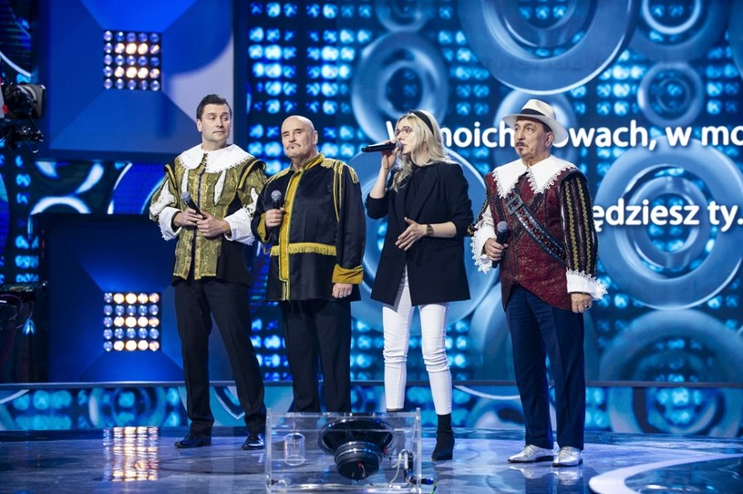 W niedzielę TVP pokazała kolejny odcinek programu "Szansa na sukces. Opole 2021". Tym razem w roli gości pojawili się muzycy grupy Trubadurzy, w którym karierę rozpoczynał zmarły 5 kwietnia Krzysztof Krawczyk.