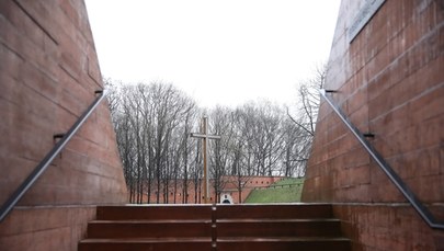 ​Dzień Pamięci Ofiar Zbrodni Katyńskiej. Co jest w pamiętnikach tych, którzy "zniknęli bez śladu"?