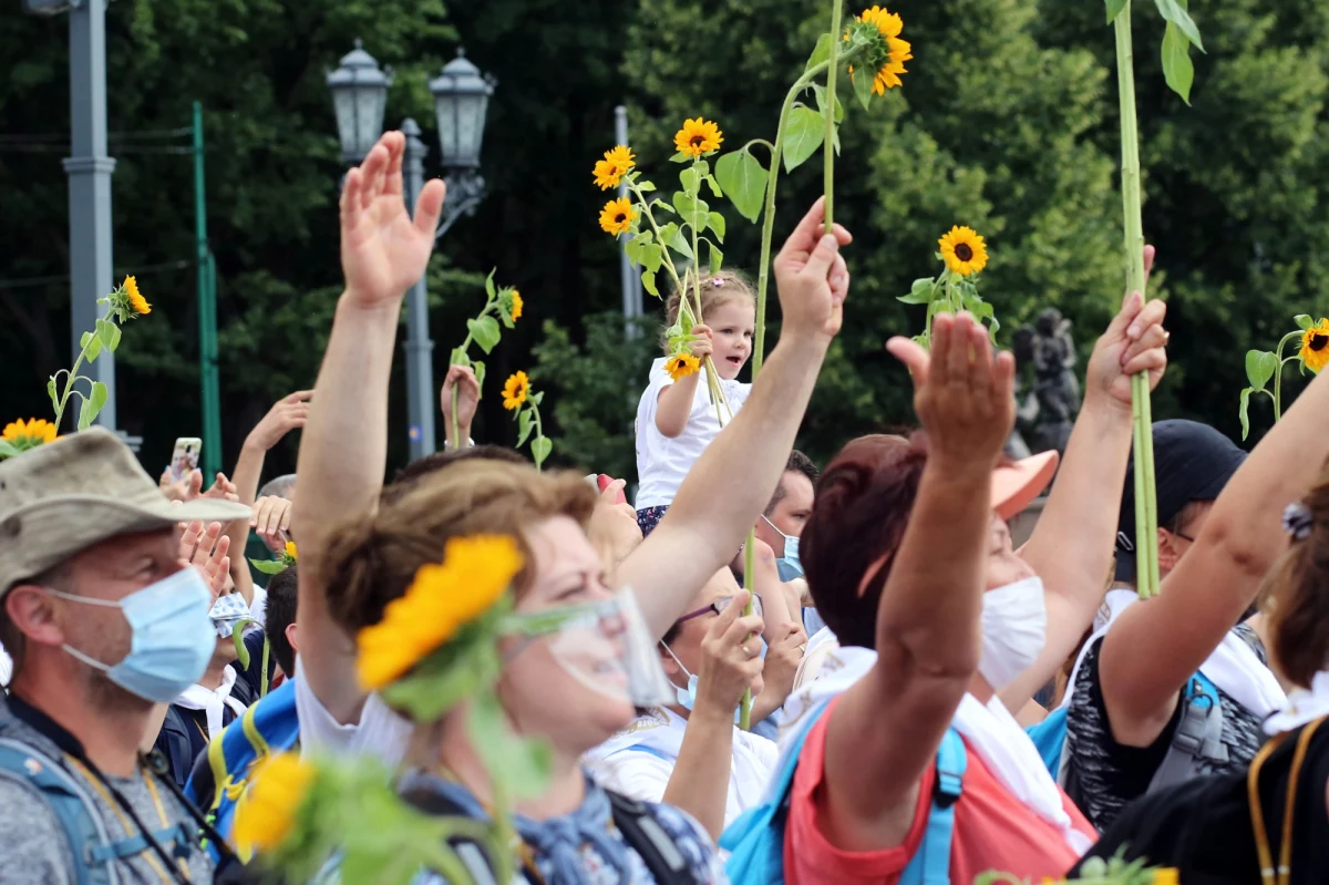 Pielgrzymki w formie sztafety, wędrówki w małych grupach lub ograniczone do niewielkiej delegacji – prawdopodobnie w takiej formule, podobnie jak przed rokiem, odbędą się tegoroczne piesze pielgrzymki na Jasną Górę.