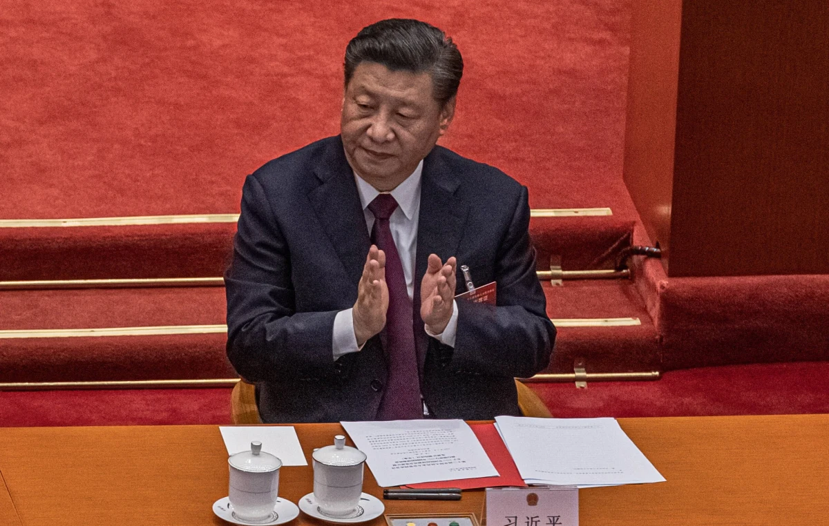 Zmiany klimatyczne "nie mogą stać się kwestią geopolityczną" - stwierdził prezydent Chin Xi Jinping w piątek podczas francusko-niemiecko-chińskiego wirtualnego szczytu klimatycznego zainicjowanego przez prezydenta Francji Emmanuela Macrona.