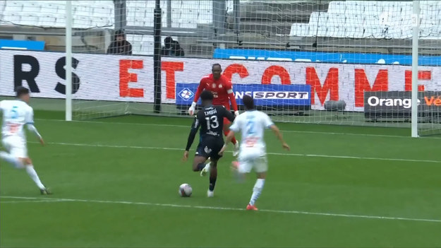 Po bardzo dobrym starciu Olympique Marsylia rzutem na taśmę pokonał FC Lorient 3-2! Decydującego dla gospodarzy gola zdobył Pol Lirola, a pierwszą asystę w barwach ekipy z południa Francji zaliczył Arkadiusz Milik!
