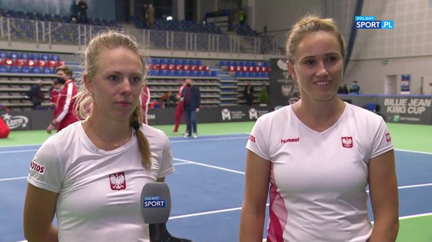 Wywiad z Magdaleną Fręch i Katarzyną Kawą po pokonaniu Bytomiu brazylijskije pary Carolina Meligeni Alves/Luisa Stefani 1:6, 6:2, 6:4 w deblu rozstrzygającym mecz play-off tenisowych rozgrywek Billie Jean King Cup. Polki wygrały całą rywalizację 3:2 i awansowały do finałowych baraży.