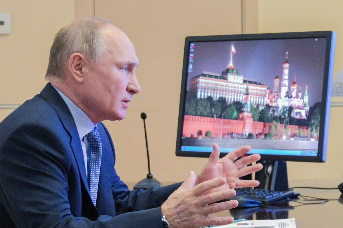 Rzecznik Kremla Dmitrij Pieskow powiedział w poniedziałek, że rosyjski prezydent Władimir Putin nie zajmuje się sprawdzaniem stanu zdrowia opozycjonisty Aleksieja Nawalnego i kontrolowaniem, czy prawa Nawalnego są przestrzegane w kolonii karnej.