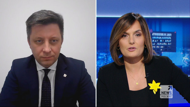Na antenie Polsat News, Michał Dworczyk odnosił się do zarzutów opozycji, która twierdzi, że rząd nie ma ustalonego harmonogramu szczepień. 

- Opozycja potrafi powiedzieć wszystko licząc na to, że zainteresuje swoich wyborców, czy opinię publiczną takimi wypowiedziami. Powinniśmy wszyscy się cieszyć, że udaje się przyspieszać program szczepień, a dzięki przyspieszonym dostawom szczepionek do Polski możemy przyspieszać terminy rejestracji, a w konsekwencji szczepień - mówił szef KPRM.