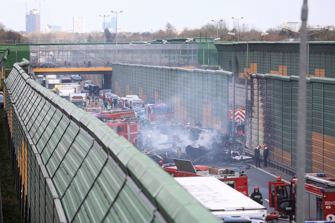 Tragiczny Wypadek Na Trasie S8 Ciezarowka W Plomieniach Wydarzenia W Interia Pl