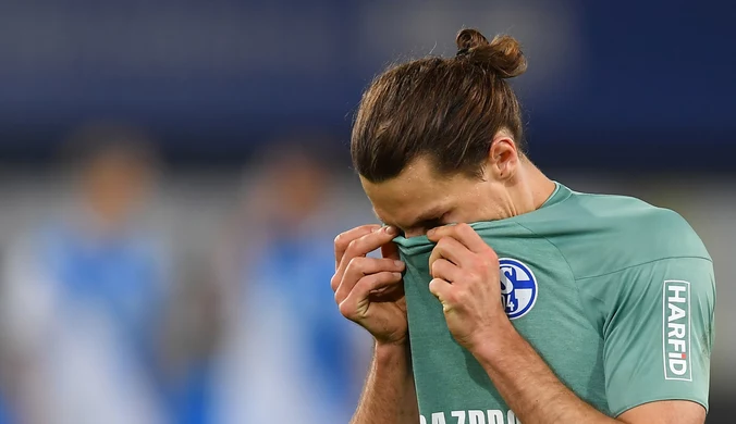 Policja na treningach Schalke, piłkarze się boją