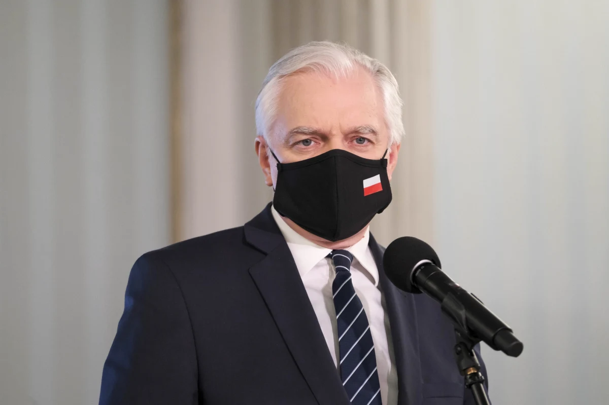 Jedyną alternatywą dla rządu Zjednoczonej Prawicy są przedterminowej wybory - tak o ewentualnej koalicji z opozycją mówił podczas konferencji lider Porozumienia, wicepremier Jarosław Gowin. Przekonywał, że stabilną większość może zapewnić obecnie tylko Zjednoczona Prawica.