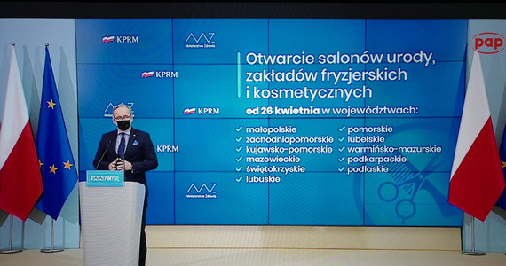 Minister zdrowia Adam Niedzielski ogłosił decyzje dotyczące luzowania obostrzeń od przyszłego tygodnia. Potwierdziły się informację RMF FM, że rząd zdecydował się na regionalizację restrykcji.