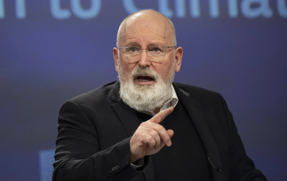 Komisja Europejska z zadowoleniem przyjęła wstępne porozumienie Rady i Parlamentu Europejskiego w sprawie zwiększenia celów klimatycznych na 2030 rok z 40 proc. do co najmniej 55 proc. w porównaniu z poziomem emisji z 1990 roku.