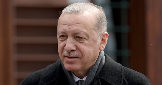Prezydent USA Joe Biden powiedział tureckiemu przywódcy Recepowi Tayyipowi Erdoganowi, że uzna rzeź Ormian z lat 1915-1917 za ludobójstwo - poinformował w piątek Bloomberg, powołując się na źródła.