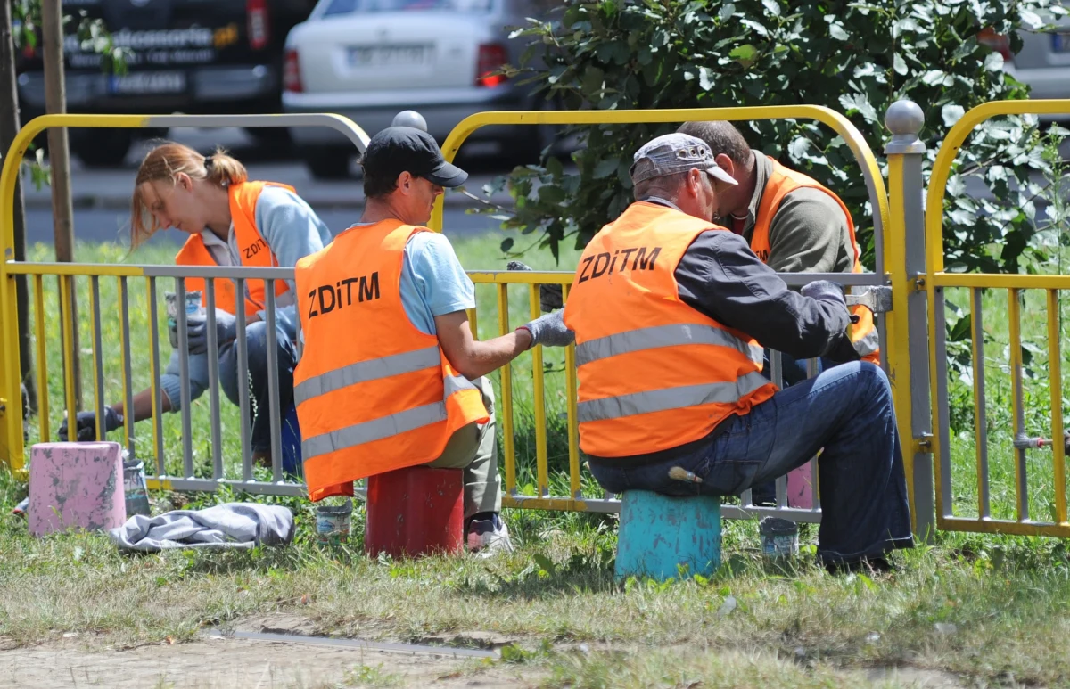 ​Stopa bezrobocia w Polsce wyniosła 3,1 proc. i jest najniższa w Unii Europejskiej - podał Eurostat. Przeciętna stopa bezrobocia w krajach Wspólnoty wyniosła 7,3 proc.