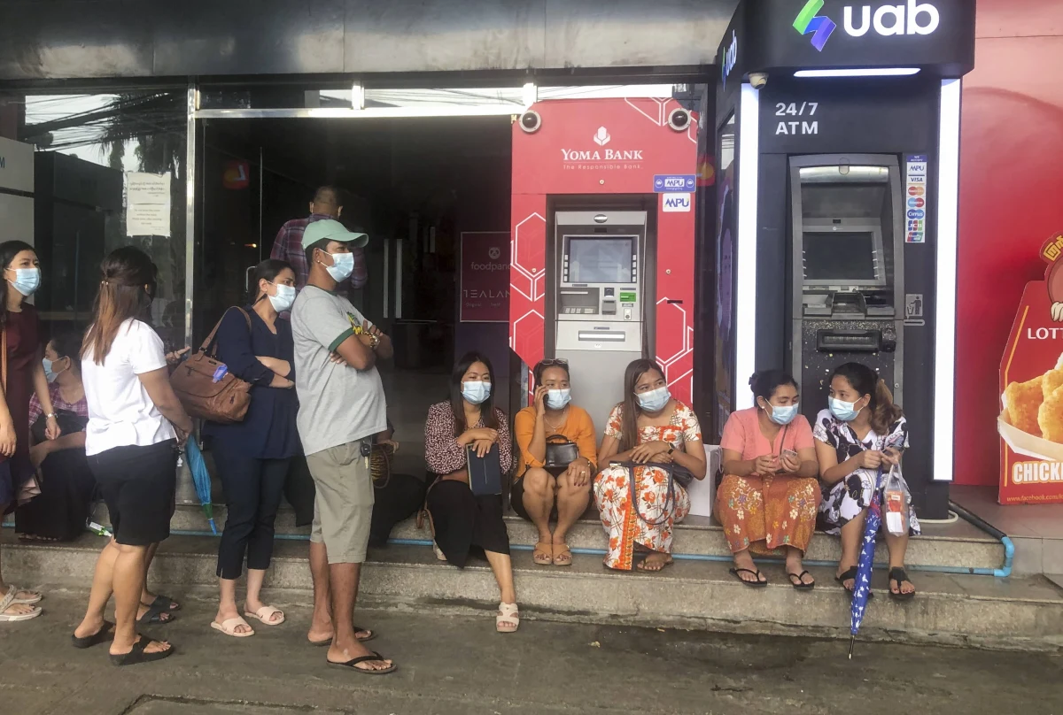 Kryzys wywołany puczem wojskowym oraz pandemią Covid-19 może podwoić liczbę Mjanmańczyków żyjących poniżej poziomu ubóstwa - przewiduje opublikowany w piątek raport Programu Narodów Zjednoczonych ds. Rozwoju (UNDP). Problem może dotknąć niemal połowę mieszkańców kraju.