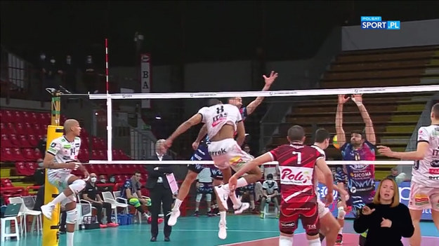 Srecko Lisinac w latach 2014-2018 był graczem PGE Skry Bełchatów. Ostatnie sezony spędził jednak w Itasie Trentino. Już w sobotę jego ekipa zmierzy się w finale Ligi Mistrzów z Grupa Azoty ZAKSĄ Kędzierzyn-Koźle. Serbem porozmawiała Bożena Pieczko.