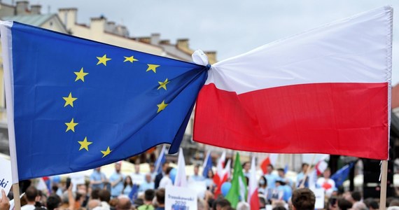 Ministerstwo Spraw Zagranicznych RP przypomniało, że 1 maja 2004 roku Polska przystąpiła do Unii Europejskiej. Resort napisał na Twitterze, że należy się skupić na przyszłości i rozwoju wspólnoty.