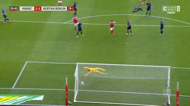 FSV Mainz 05 zremisował 1-1 z Herthą Berlin w zaległym meczu 29. kolejki Bundesligi. Krzysztof Piątek pojawił się na murawie w 80. minucie i... zaliczył prawdopodobnie pudło sezonu. Jego zespół czeka dramatyczna batalia o uniknięcie degradacji.

