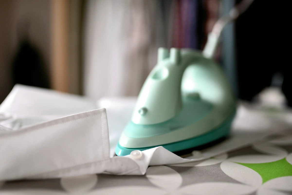 Cena prawa do emisji tony dwutlenku węgla po raz pierwszy w historii notowań przebiła barierę 50 euro. To oznacza dalsze zwiększenie kosztów produkcji dla polskiej energetyki, która 4/5 prądu wytwarza z węgla. W rezultacie, wcześniej czy później, zapłacimy wyższe rachunki za prąd.