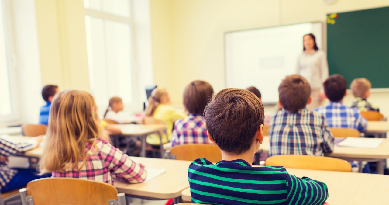 Ponowne otwarcie szkół wpłynęło na depresję i lęki u dzieci. Jak?
