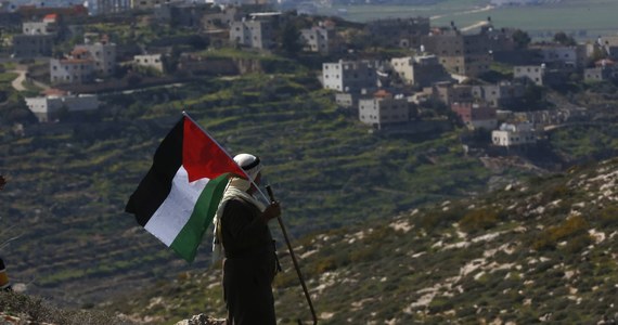 Władze Francji, Niemiec, Włoch, Hiszpanii i Wielkiej Brytania wydały w czwartek wspólne oświadczenie, w którym wezwały rząd Izraela do wstrzymania budowy osiedli żydowskich na terytoriach palestyńskich na Zachodnim Brzegu Jordanu.