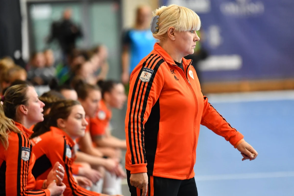 Piłkarki ręczne Zagłębia Lubin wygrywając ze Startem Elbląg 32:17 (18:7) zapewniły sobie mistrzostwo Polski. Dla zespołu z Dolnego Śląska to drugi tytuł w historii. Poprzednio zwyciężyły w rozgrywkach ligowych w sezonie 2010/11.