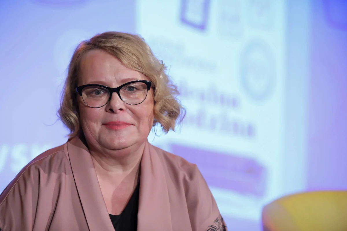 „To nie jest polski wymysł, czy mój albo kolegów, którzy byli inicjatorami projektu tej ustawy. Prawda jest taka, że na całym świecie cywilizowanym, zwłaszcza w Europie, artyści są wspierani, ponieważ oni tworzą kulturę” – tak reżyserka i scenarzystka, Ilona Łepkowska w Porannej rozmowie w RMF FM komentowała nowy projekt ustawy o uprawieniach artysty zawodowego. 