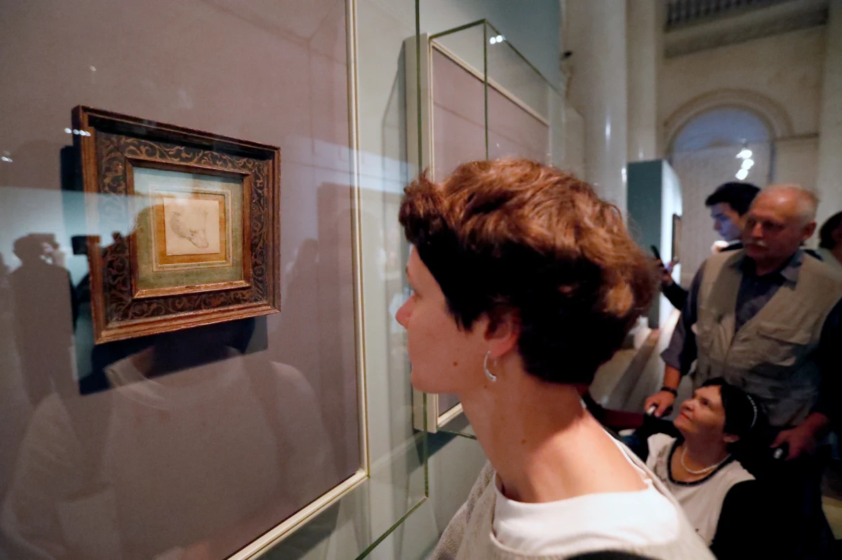 Niewielki rysunek przedstawiający głowę niedźwiedzia autorstwa Leonarda da Vinci zostanie sprzedany na aukcji organizowanej przez dom Christie’s. Szacuje się, że może osiągnąć cenę 16 milionów dolarów.