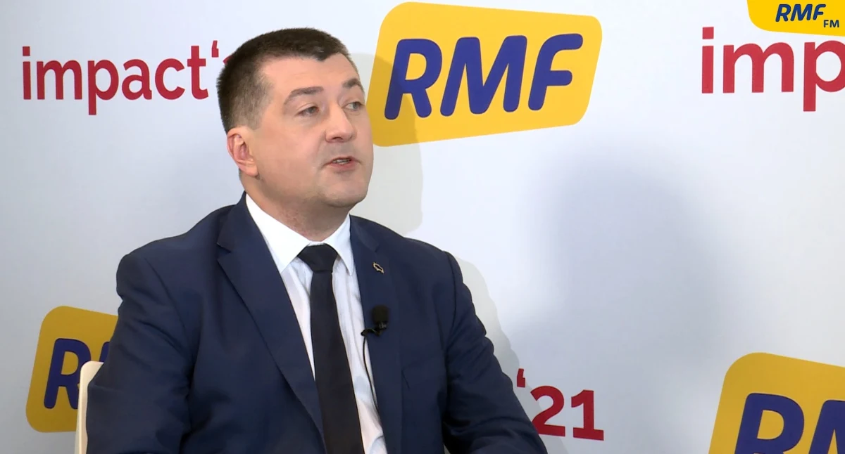 Nie ma co liczyć na spadek bankowych opłat. Nie ma co też liczyć na to, że oprocentowanie bankowych lokat wkrótce wzrośnie. O tym jak ma wyglądać ta nowa normalność w polskich bankach w rozmowie z Krzysztofem Berendą mówi Leszek Skiba, prezes banku Pekao SA.