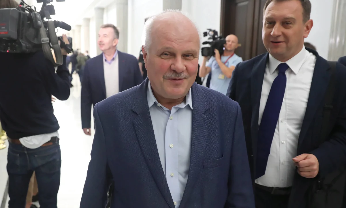 Nie było żadnych rozmów w kontekście wejścia do rządu z Prawem i Sprawiedliwością; wykluczam taką koalicję - powiedział w środę poseł Lewicy Marek Dyduch.