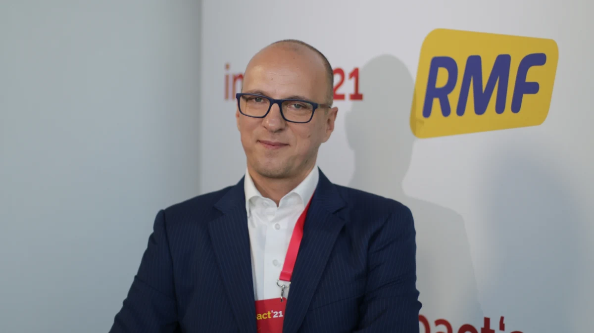 Technologia bardzo pomogła w walce z pandemią. Zwłaszcza telekomunikacja. Weszła jednak ona bardzo mocno w naszą prywatność. Czy jesteśmy na drodze do świata znanego z "Matrixa"? Jak technologia będzie decydować o naszym życiu i śmierci? Wodze fantazji puścił Andrzej Kozłowski prezes spółki Emitel. Podczas kongresu Impact rozmawiał z nim Krzysztof Berenda.