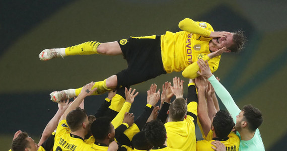 RB Lipsk - Borussia Dortmund 1-4 w finale Pucharu Niemiec. Łukasz Piszczek triumfuje!