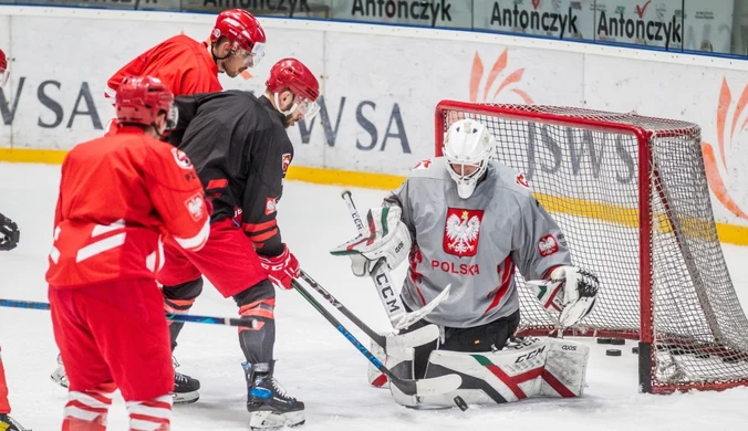 ​Hokej. Turniej "Beat Covid". Polska pokonała Ukrainę po dogrywce w dwukrotnie przekładanym meczu