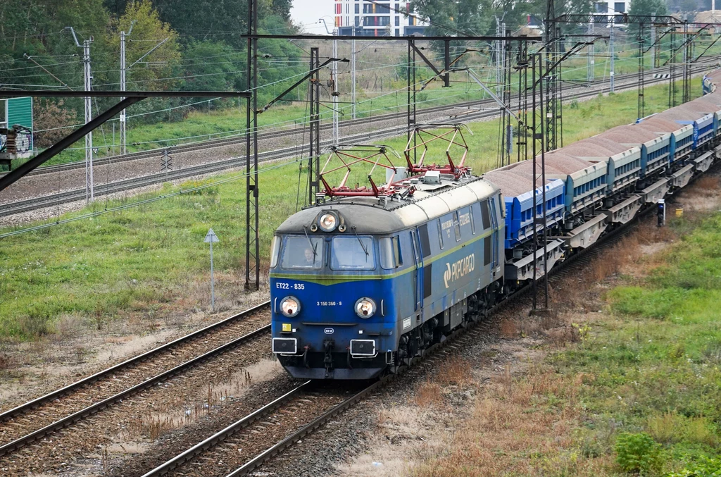 Pociągi towarowe notują przeciętnie wielogodzinne spóźnienia