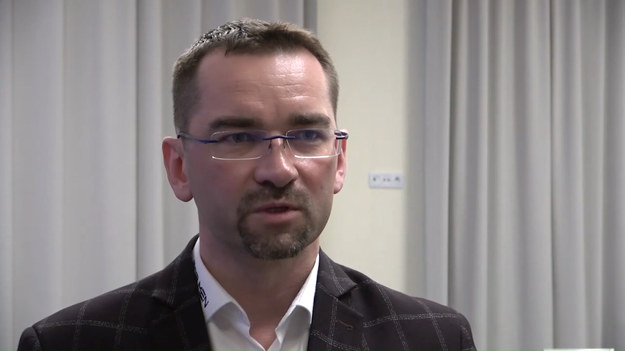 Sebastian Świderski, prezes Grupy Azoty ZAKSA Kędzierzyn-Koźle po posiedzeniu klubów. W trakcie spotkania rozmawiano nie tylko na temat bieżącego sezonu, lecz także ciekawych planów na przyszłość. Jednym z punktów było wyrażenie woli udziałowców na poszerzenie Ligi Mistrzów Świata do 16 ekip w sezonie 2022/2023, czyli nie najbliższym, a kolejnym. W sezonie 2022/23 do PlusLigi awansuje mistrz TAURON 1. Ligi, a ostatnia ekipa PlusLigi (14. miejsce) rozegra baraż z drugą ekipą TAURON 1. Ligi, zwycięzca wywalczy awans bądź pozostanie w lidze. Dodatkowo w PlusLidze, po spełnieniu szeregu warunków, ma wystąpić drużyna z Ukrainy – Barkom Każany Lwów. 