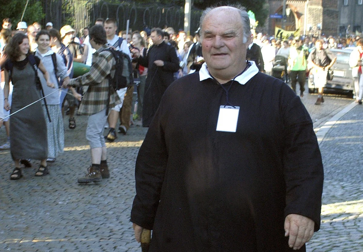 W wieku 81 lat zmarł we Wrocławiu ks. Stanisław Orzechowski - duszpasterz akademicki, robotników i kolejarzy, wieloletni przewodnik Pieszej Pielgrzymki Wrocławskiej oraz duchowny wspierający Solidarność w latach 80. XX w.