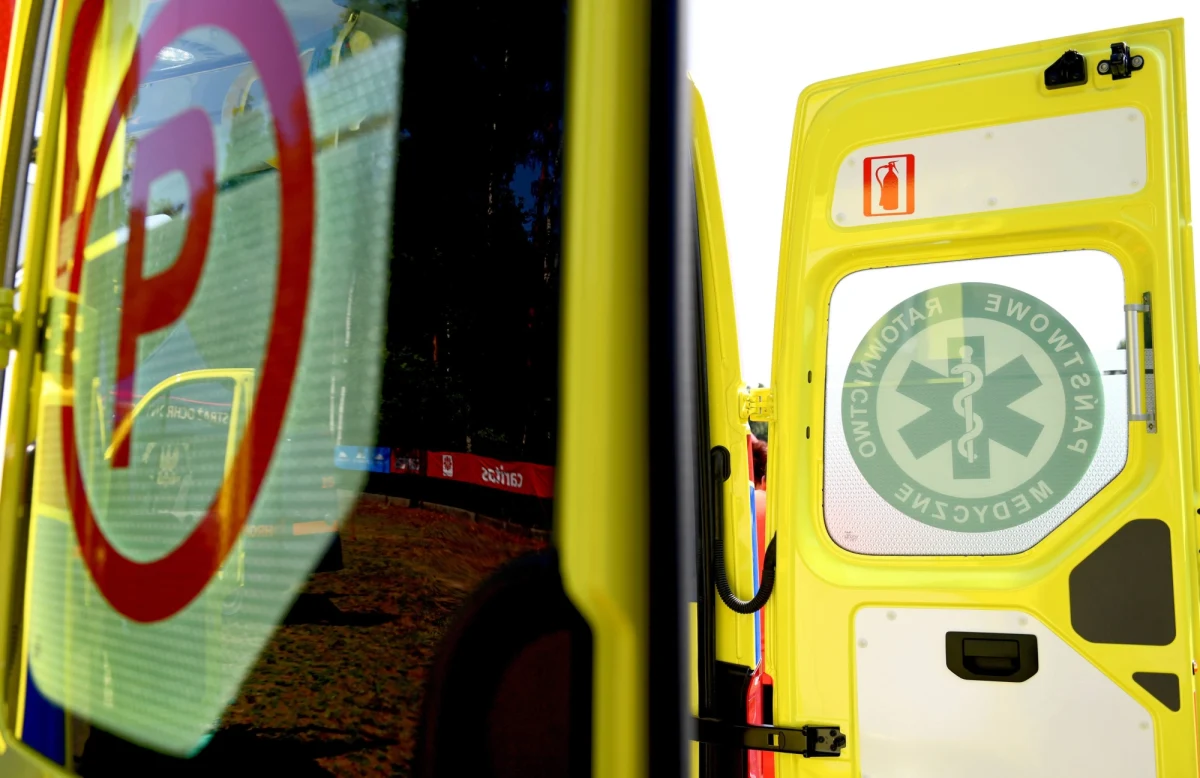 Policja wyjaśnia okoliczności tragicznego wypadku, do jakiego doszło po południu w Jerce koło Kościana w Wielkopolsce. Podczas prac polowych zginął tam 54-letni mężczyzna - informuje reporter RMF FM Mateusz Chłystun. 