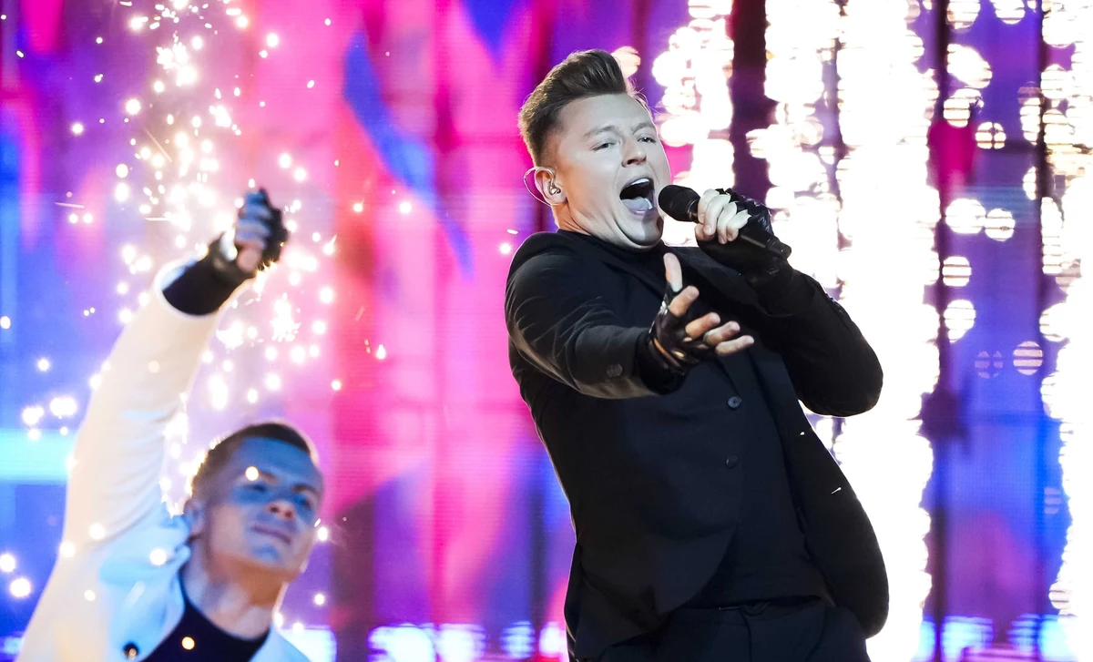 Za nami drugi półfinałowy koncert 65. edycji Konkursu Piosenki Eurowizji. Na scenie pojawił się reprezentant Polski Rafał Brzozowski. Jego piosenka „The Ride” jednak nie zdobyła serc publiczności. Do finału dostali się reprezentanci Albanii, Serbii, Bułgarii, Mołdawii, Portugalii, Islandii, San Marino, Grecji, Szwajcarii i Finlandii. 